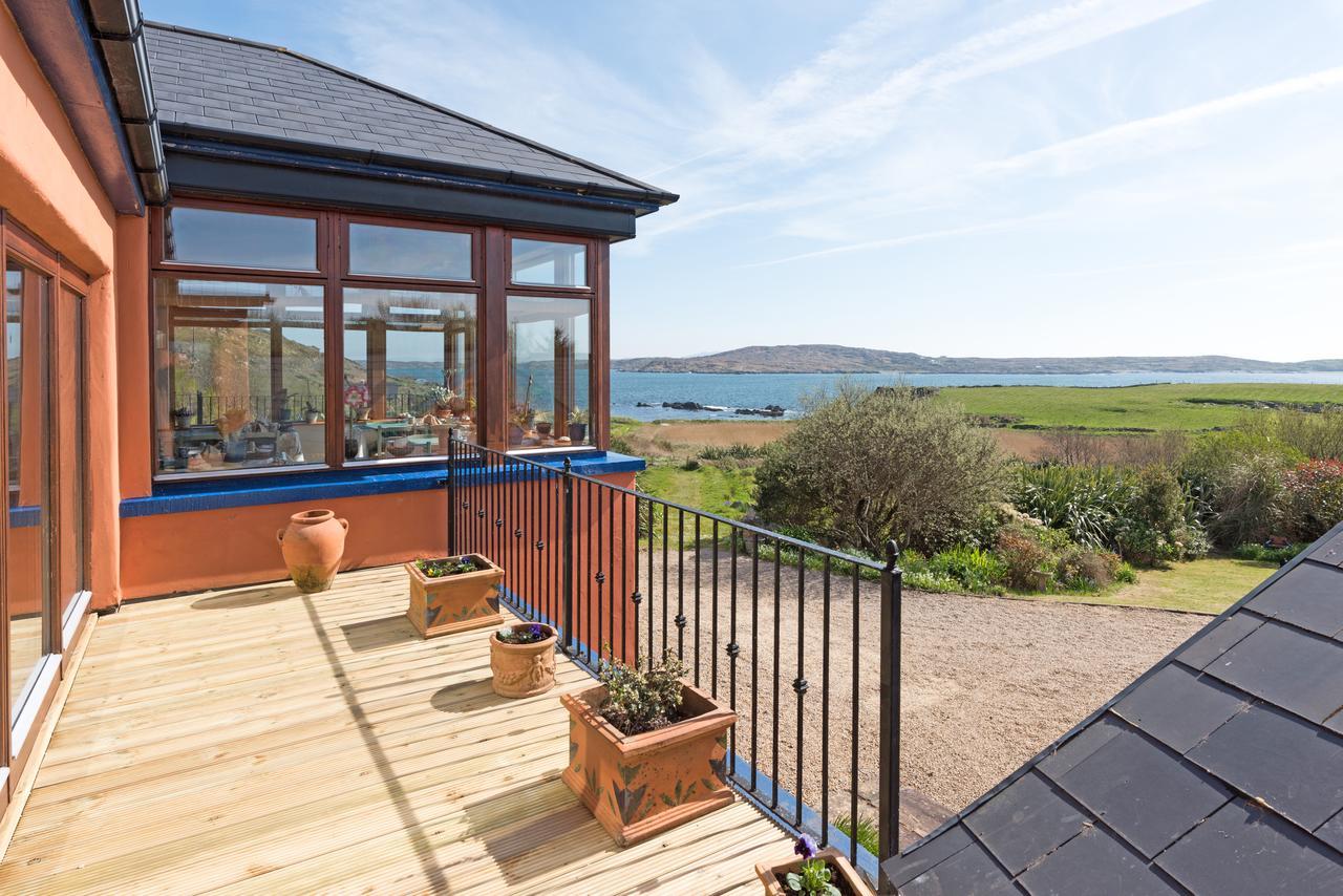 Dolphin Beach House Hotel Clifden Exterior foto