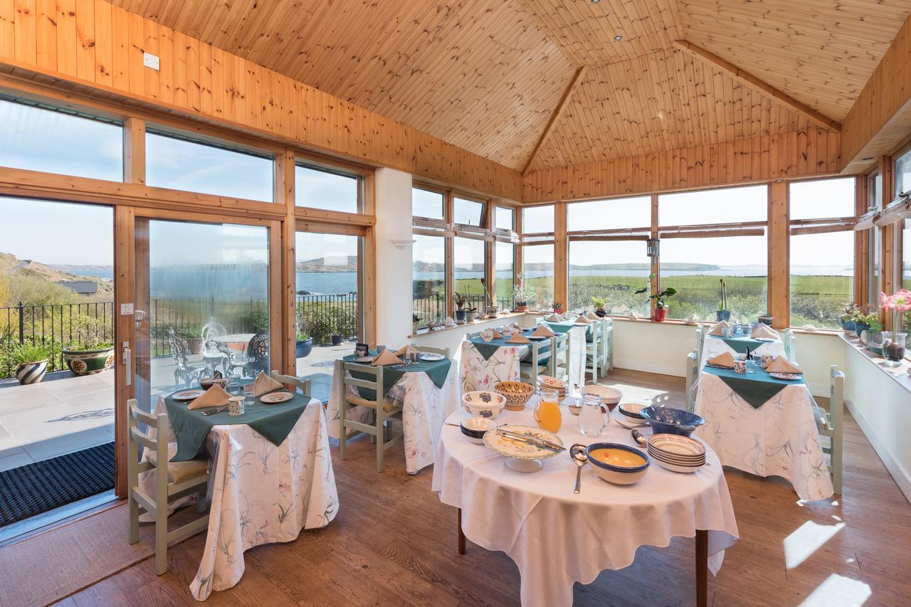 Dolphin Beach House Hotel Clifden Exterior foto