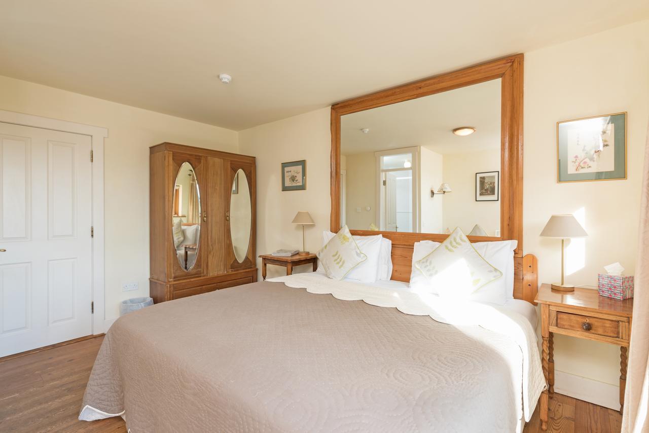 Dolphin Beach House Hotel Clifden Exterior foto